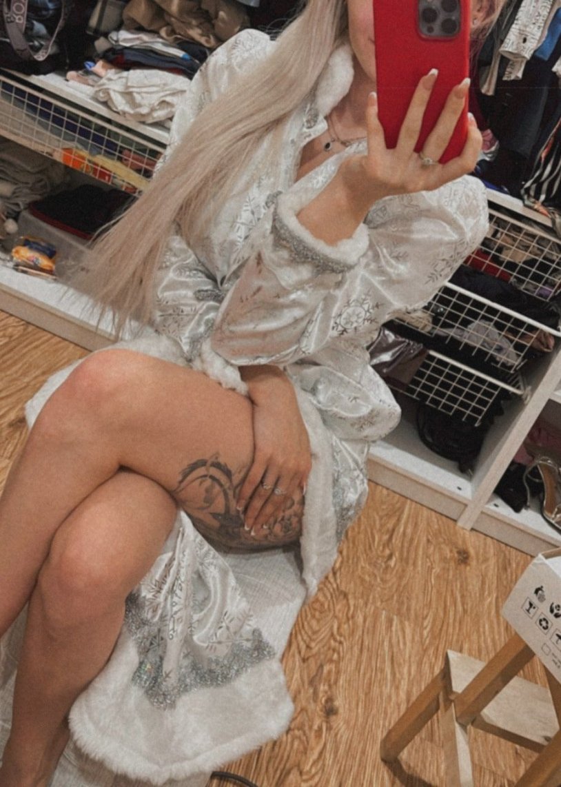 Tainted female bathrobe