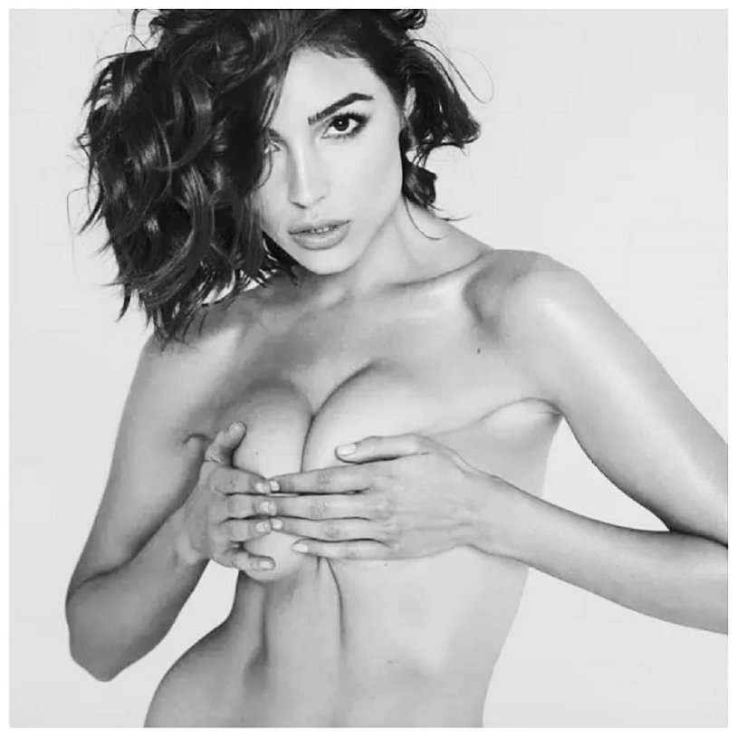 Olivia Kalpo in Plaiboy