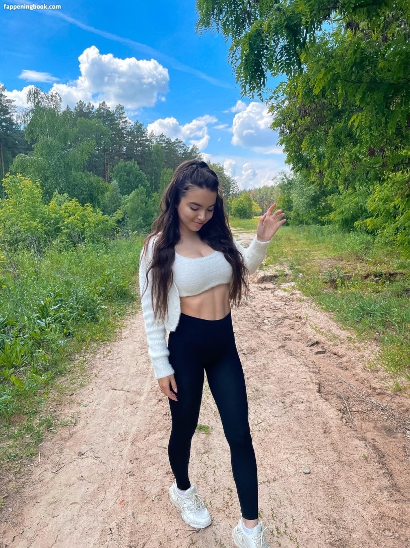 Katusha Kazeeva kate_rina58