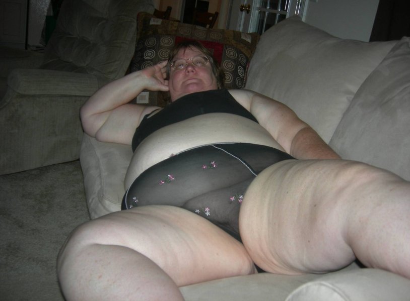 Fat old women in underwear