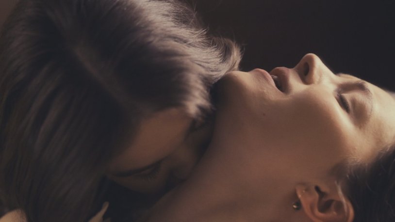 Ella Hunt and Haley Styinfeld Kiss