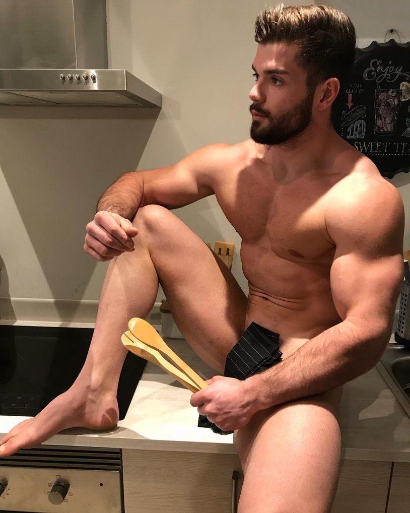 Fabian Sassier naked masters solo