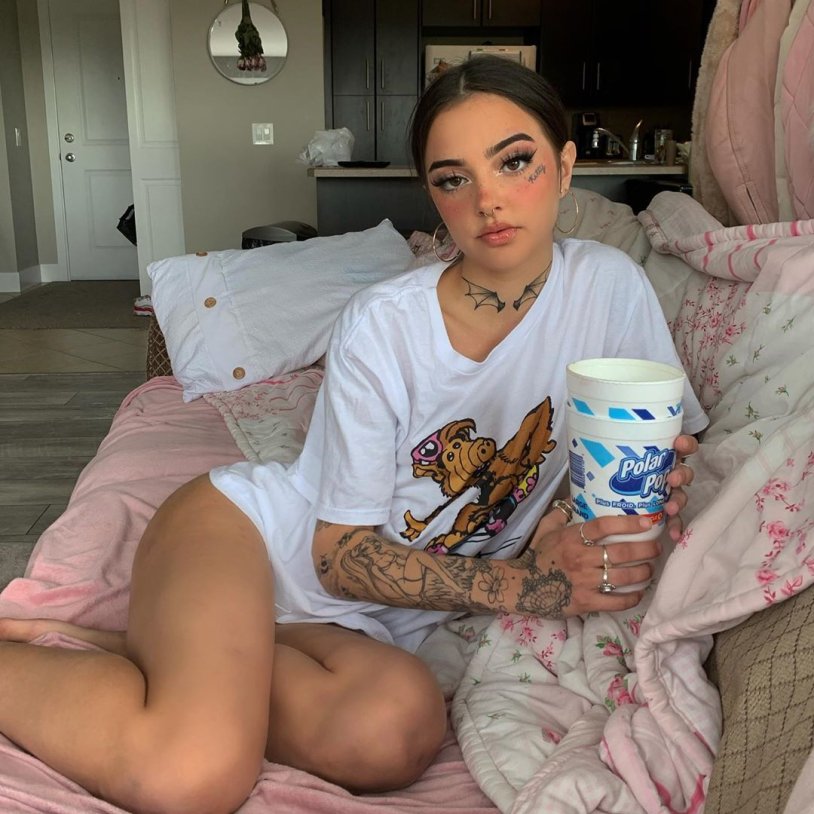 Keaton Belle Notsick3 Plum