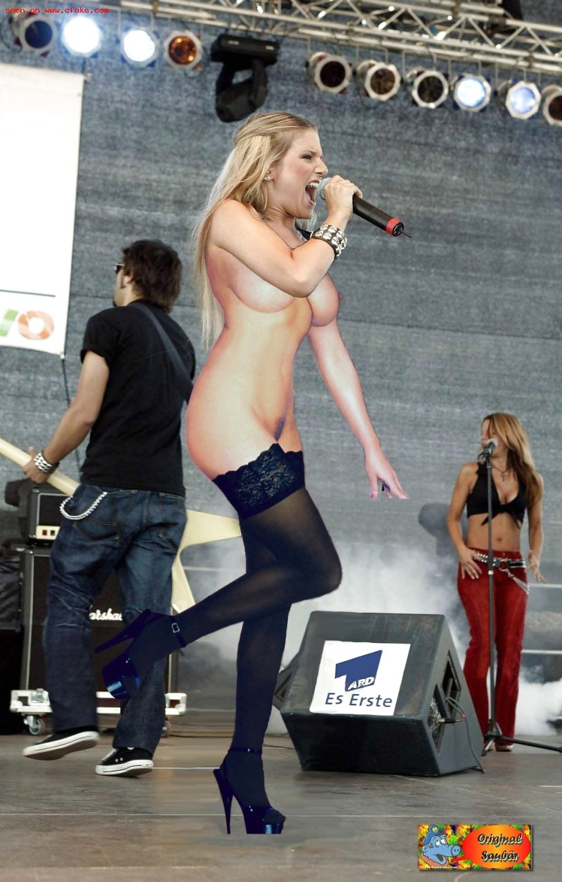 Jeanette biedermann Fake Cfnm XXX Artistic photo shoot in the studio