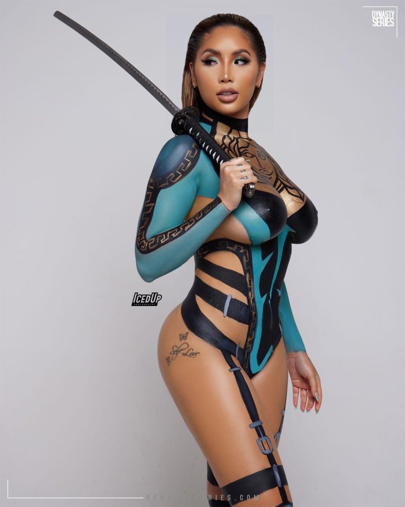 Model Black Teip Progzkt