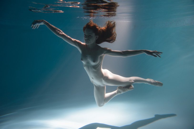 Photoshoot underwater