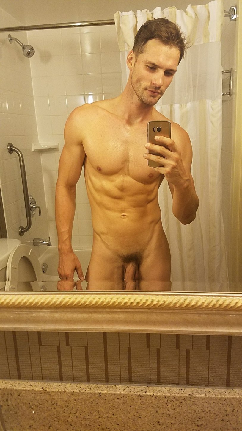 Male 🍆 Naked 19 years naked 🍆