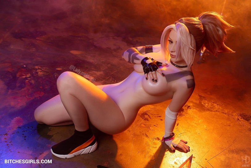 Melamori Erotic cosplay Nude