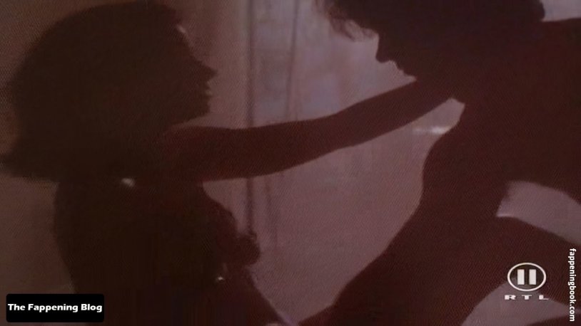 Julie Warner photo hot