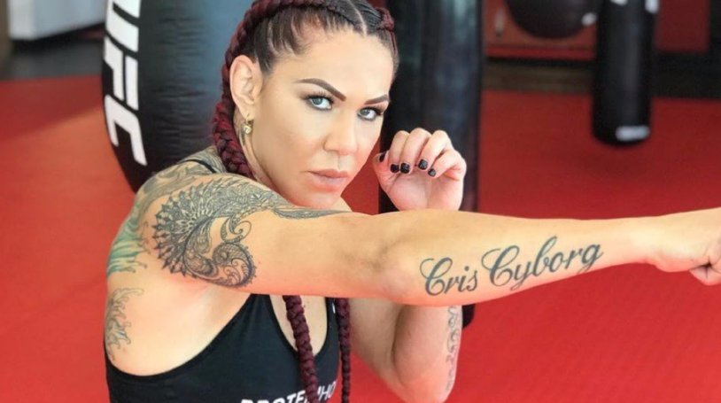 Holly Holm Chris Cyborg