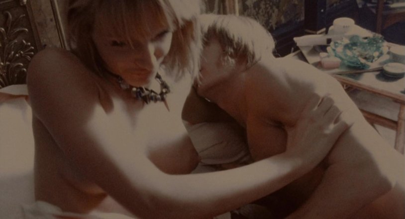 Elina Mazur is naked