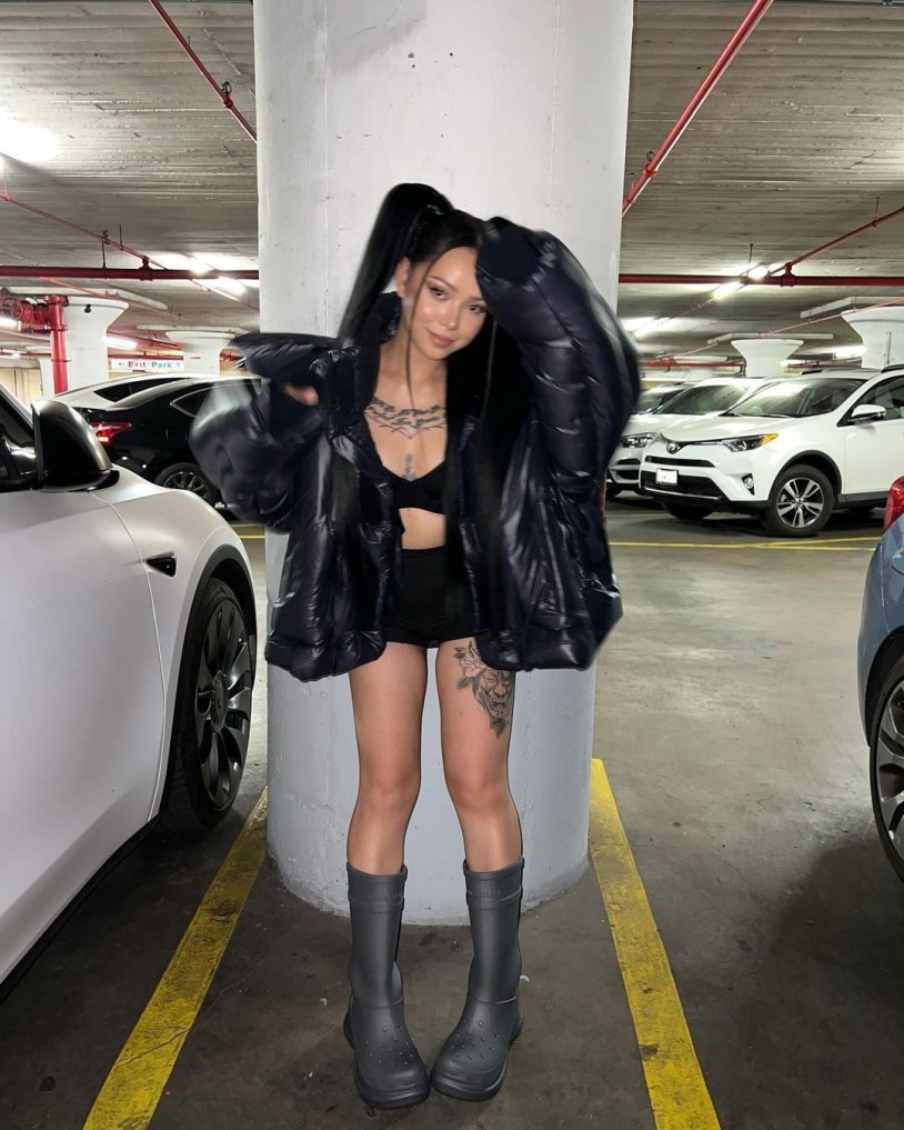 Ding yun zhang down jacket