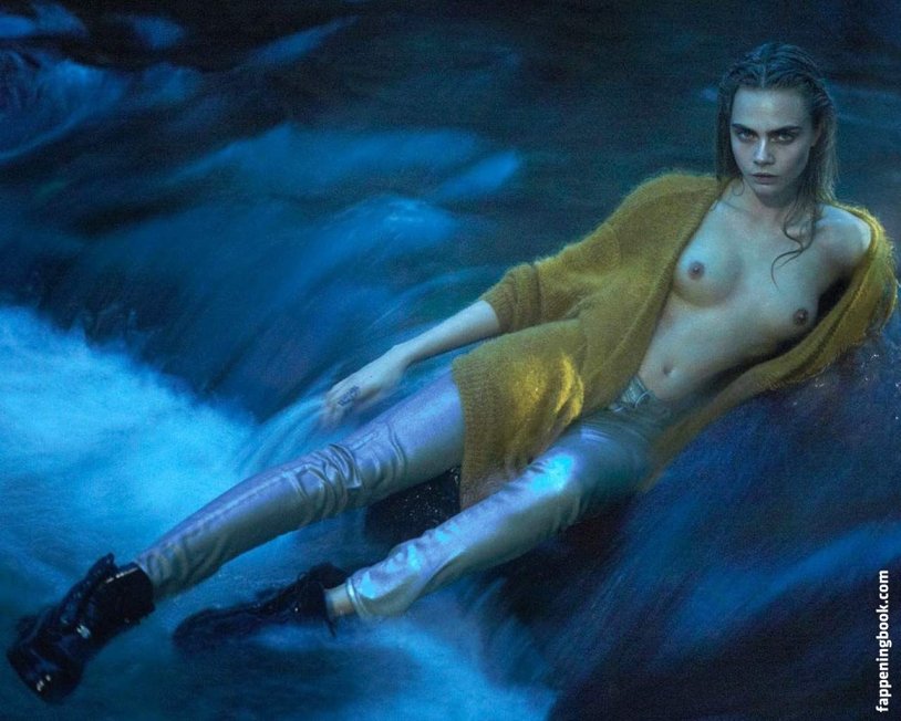Cara Delevingne sorceress Naked