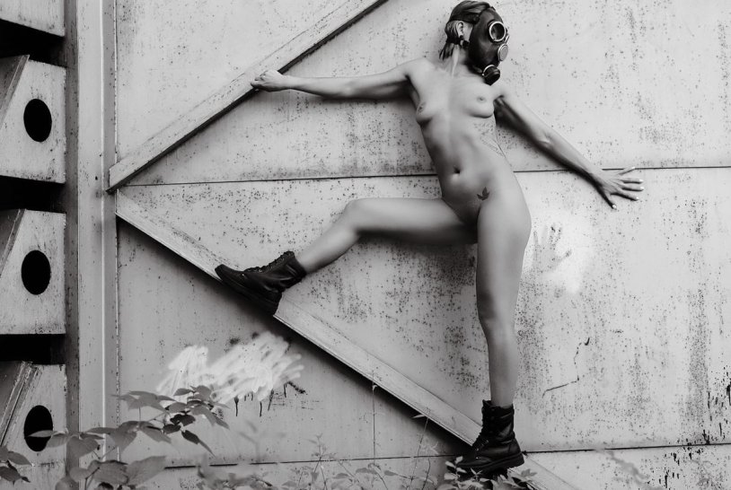 Street nude on a naked body