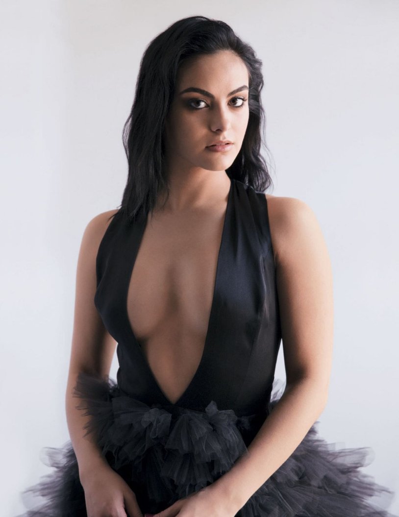 Camilla Mendes Hot Riverdale