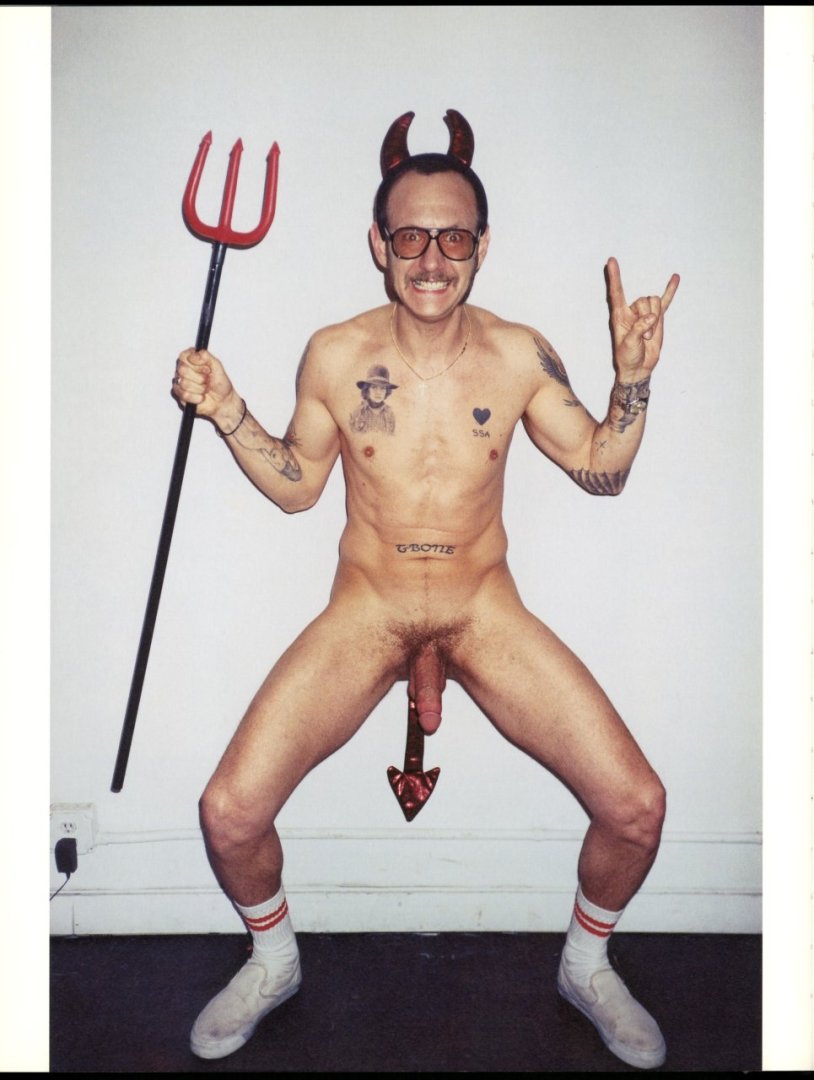 Miley Cyrus Terry Richardson Strapon
