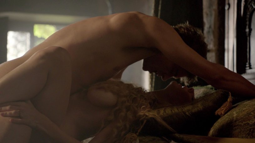 Rebecca Ferguson Tits