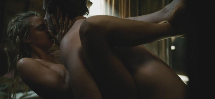 Alicia Vikander scene nude